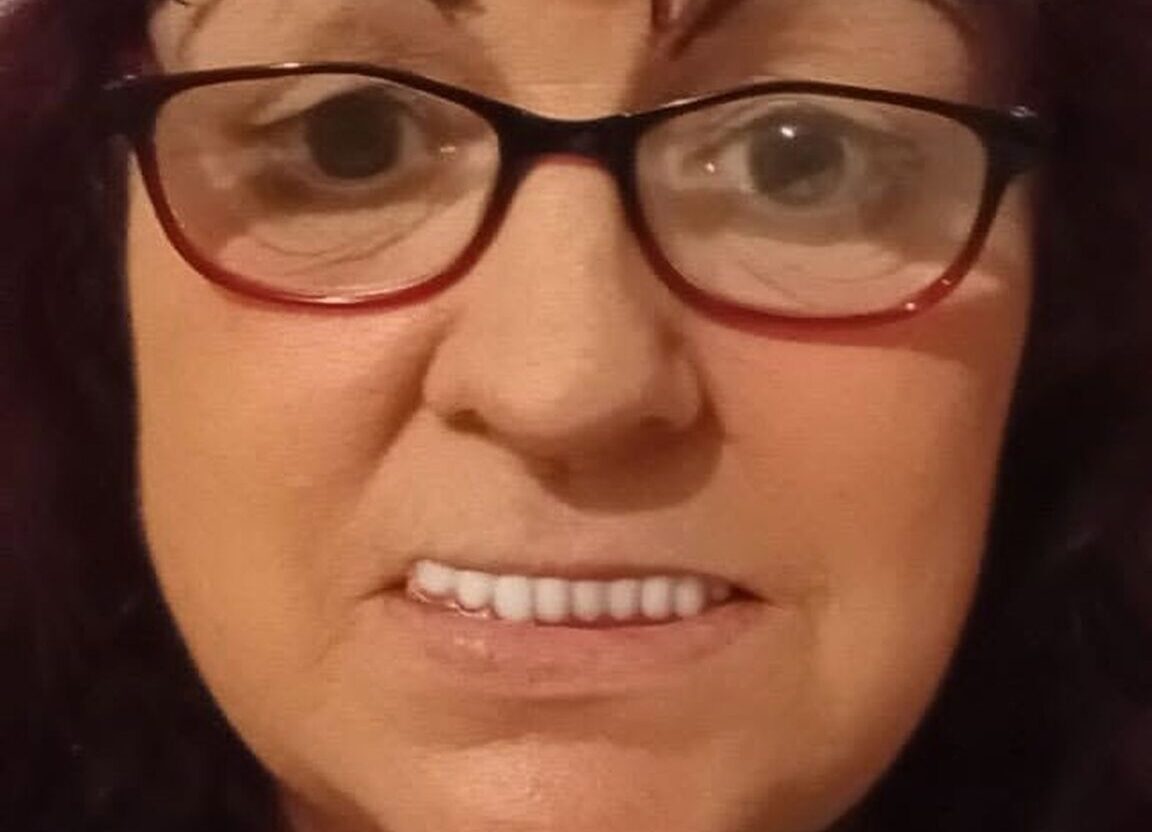 Gran buys £14.99 dentures from Facebook - but says they look like 'Haribo teeth' - Discover SWNS